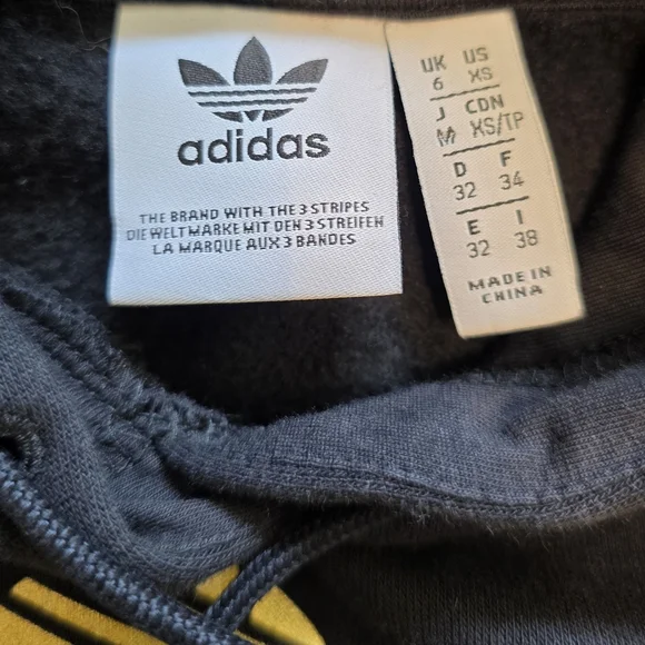🆕️ Adidas Large Logo Cropped Hoodie - Picture 9 of 12